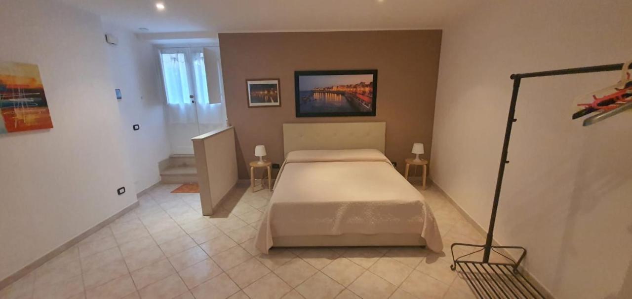 Lungomare Elio Vittorini Villa Syracuse Exterior foto