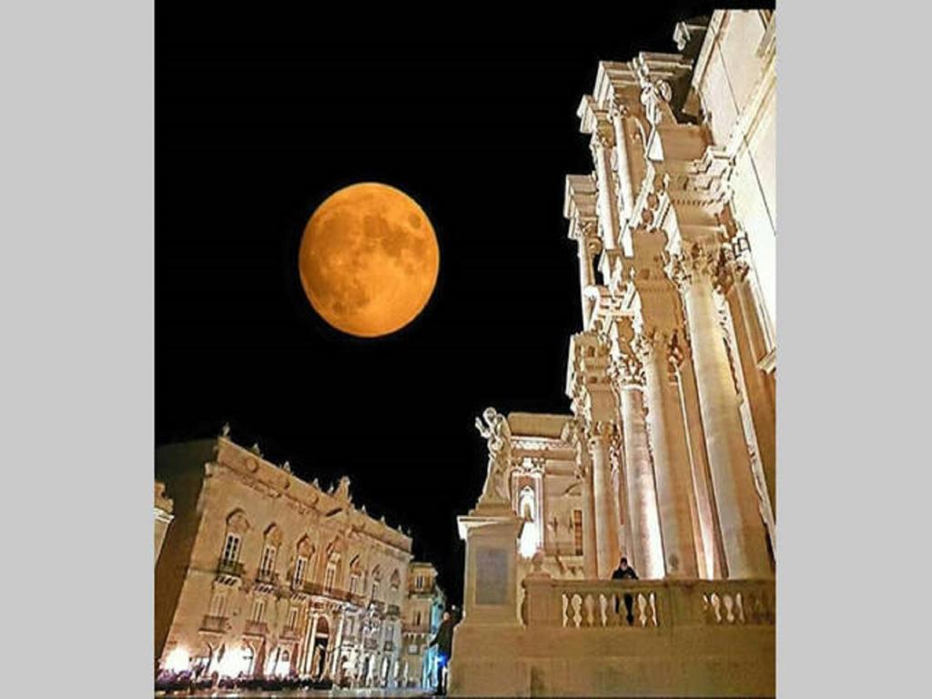 Lungomare Elio Vittorini Villa Syracuse Exterior foto