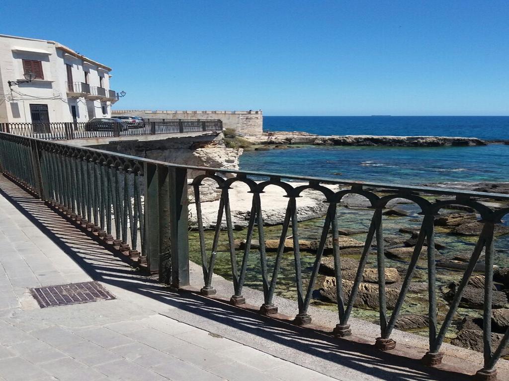 Lungomare Elio Vittorini Villa Syracuse Exterior foto